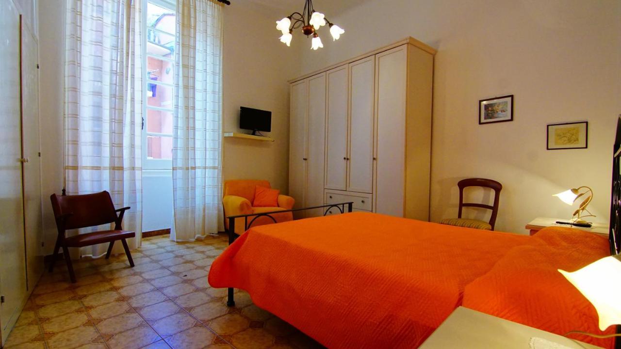 Appartamento Nel Borgo Medievale Levanto Bagian luar foto